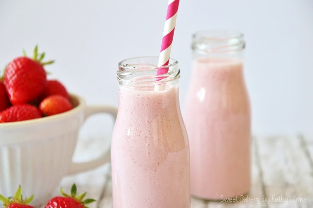 Erdbeer Milchshake Milkshake - by Kathy Loves