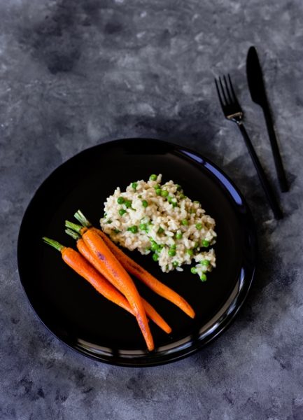 Erbsen-Risotto mit glasierten Möhren – Kathy Loves Erbsen-Risotto mit glasierten Möhren – Kathy Loves